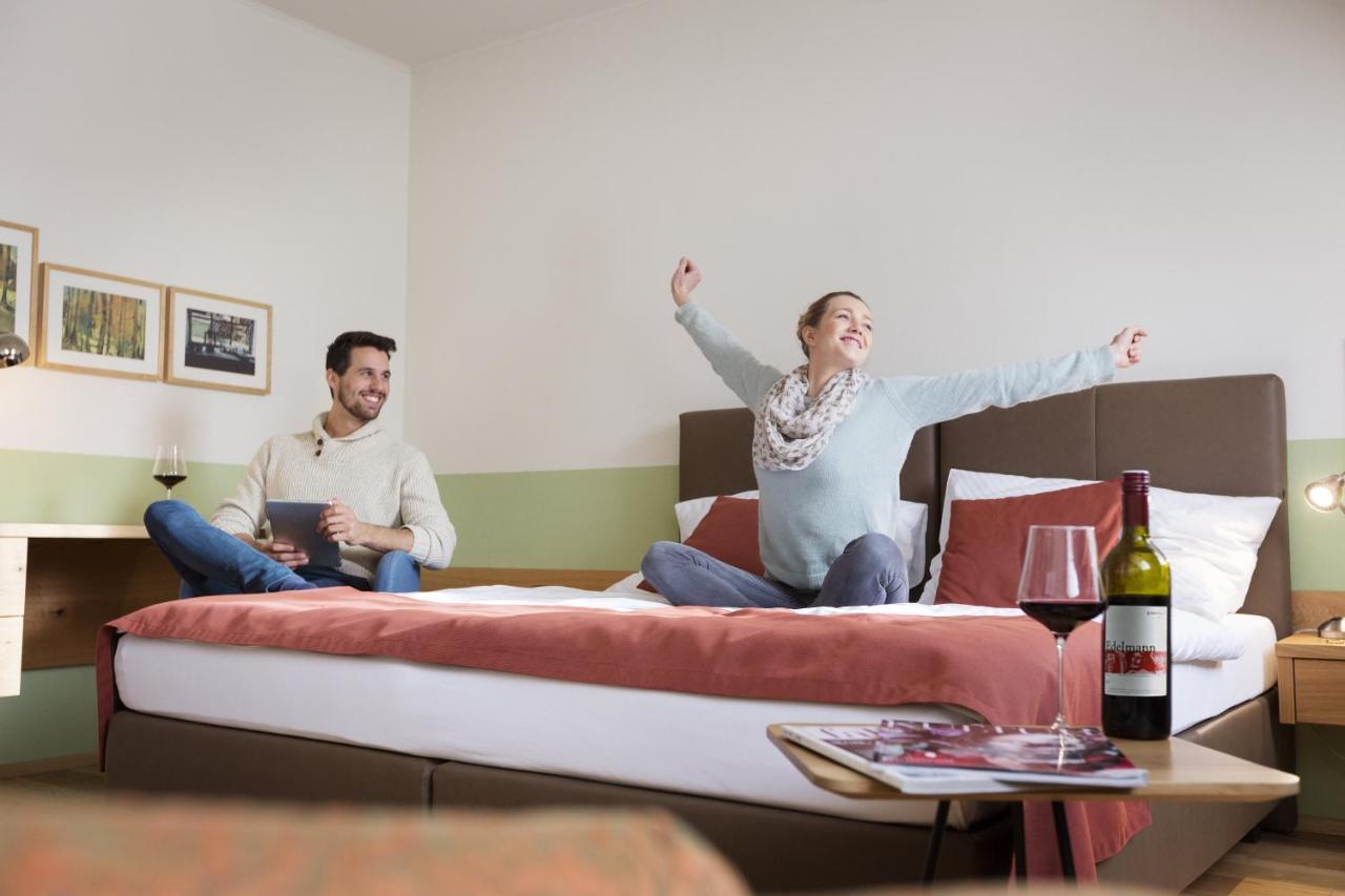 Göttlesbrunn Weingut & Gastezimmer Edelmann المظهر الخارجي الصورة